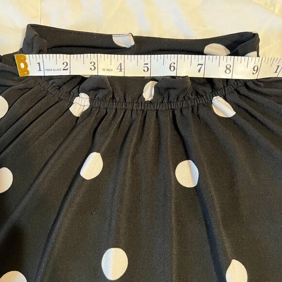 Adrianna Papell Ruffle front fuffle sleeve shirt, size M black with white - Picture 6 of 10